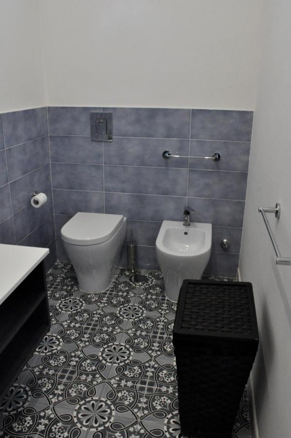 Calise Guest House Procida Esterno foto